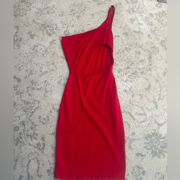 Red mini dress - Picture 1 of 3